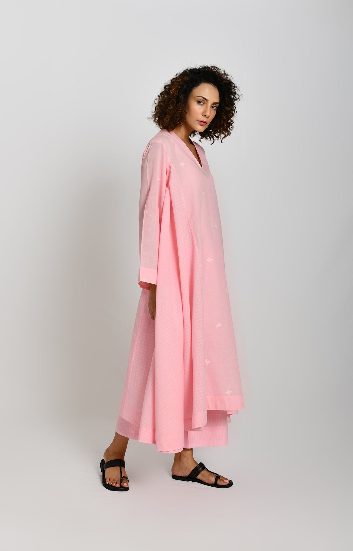 Pink Jamdani side gather co-ord set with artisan craftsmanship