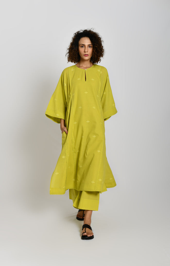 Olive Jamdani phiran co-ord set with traditional weave