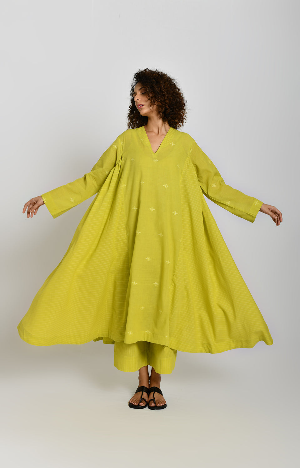 Jamdani Side-gather Co-ord Set- Olive