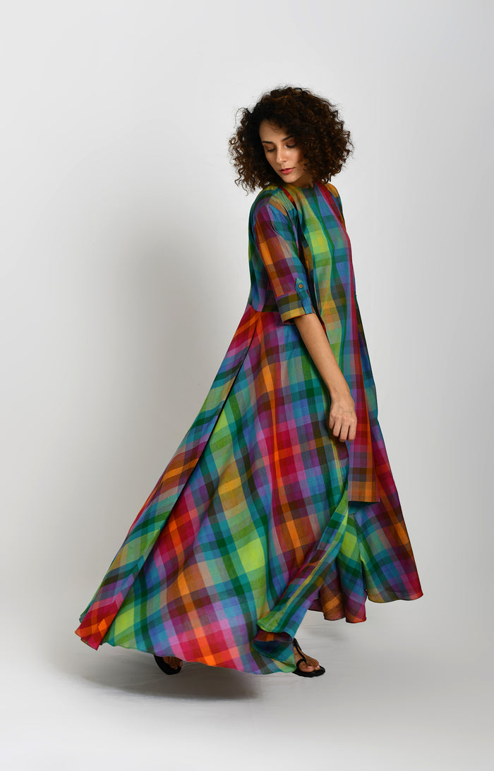 Madras checks Queens jacket with structured design