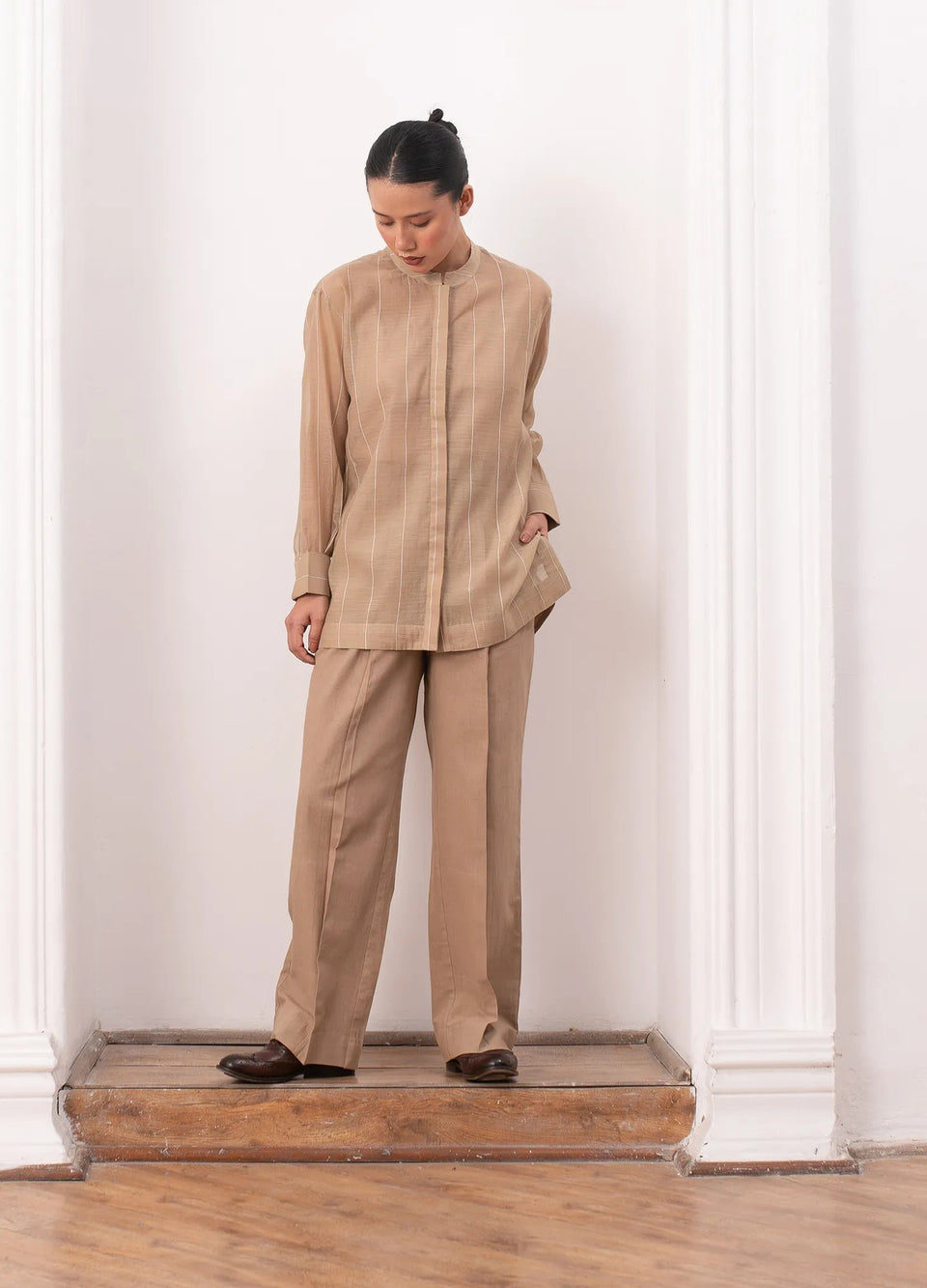 beige co-ord set with subtle stripes, relaxed-fit top and straight pants – Hiranya